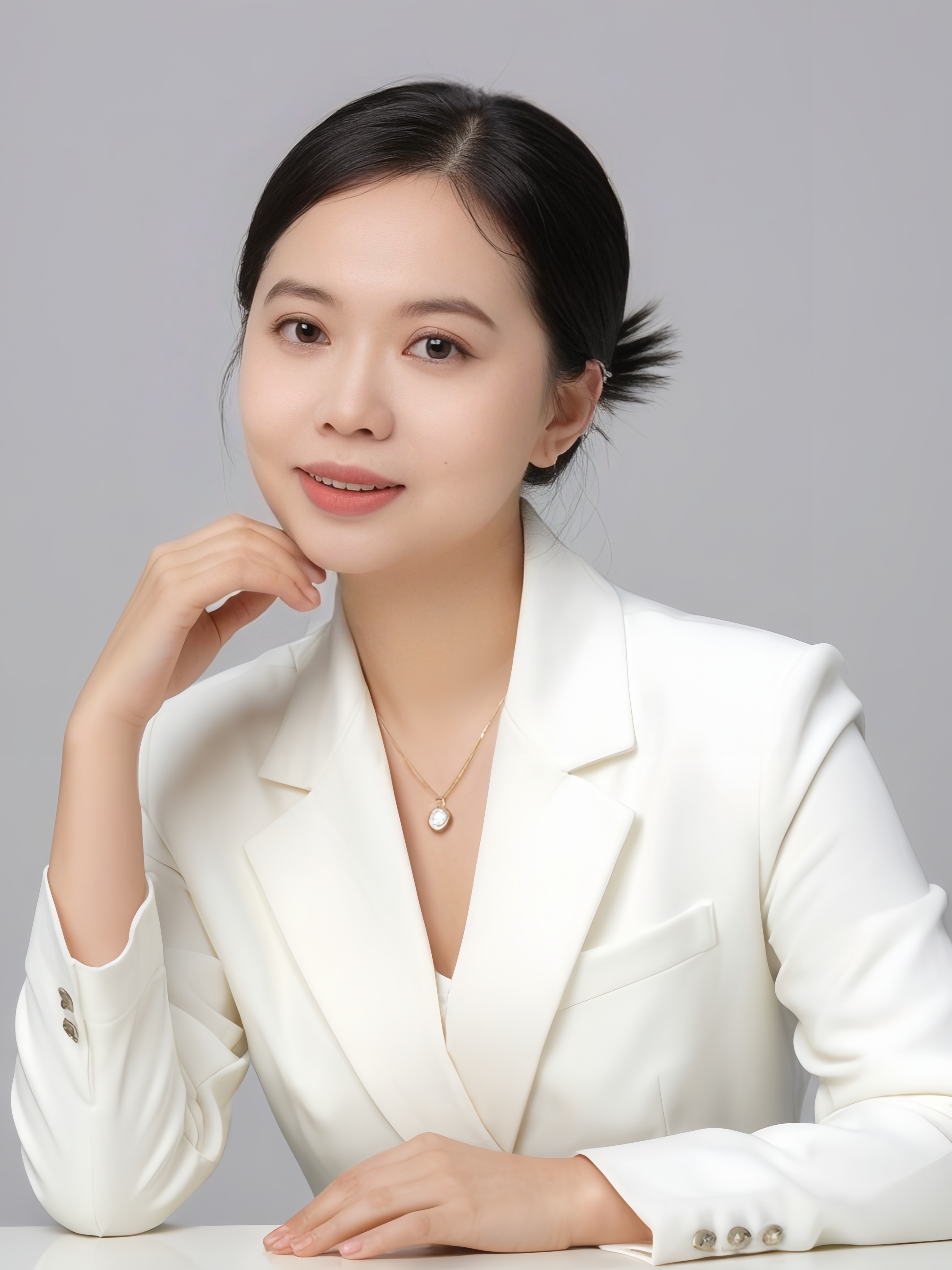 华婧律师形象照
